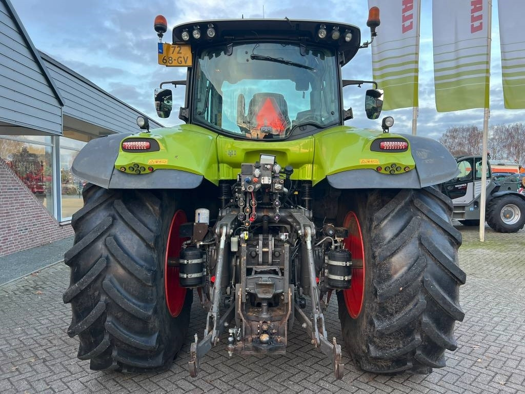 Claas Axion 810 Cmatic - Tractor: foto 4 Claas Axion 810 Cmatic - Tractor: foto 4
