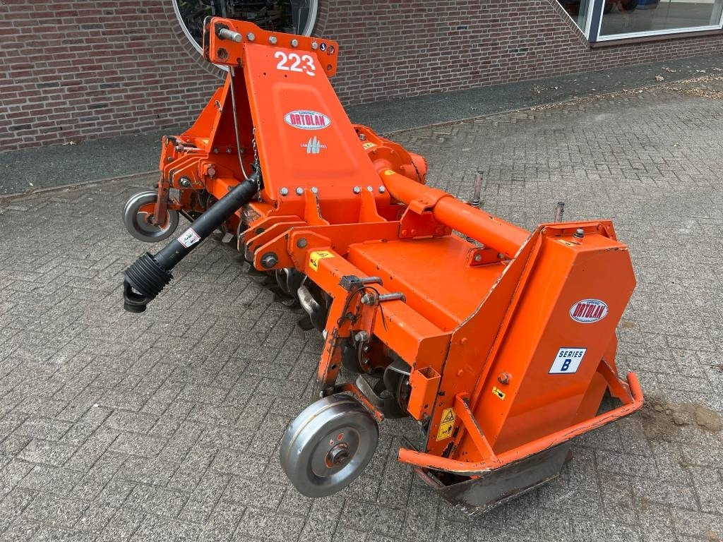 Ortolan BC 250 Frees - Equipo para trabajo del suelo: foto 1 Ortolan BC 250 Frees - Equipo para trabajo del suelo: foto 1