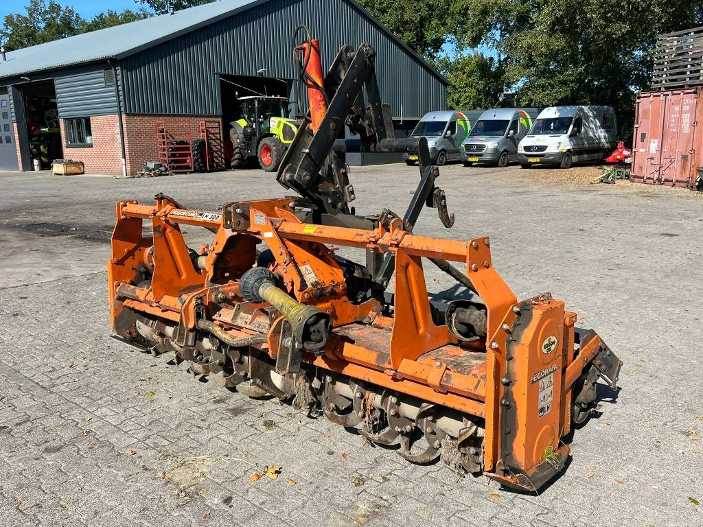Pegoraro LH 300 frees - Equipo para trabajo del suelo: foto 1 Pegoraro LH 300 frees - Equipo para trabajo del suelo: foto 1