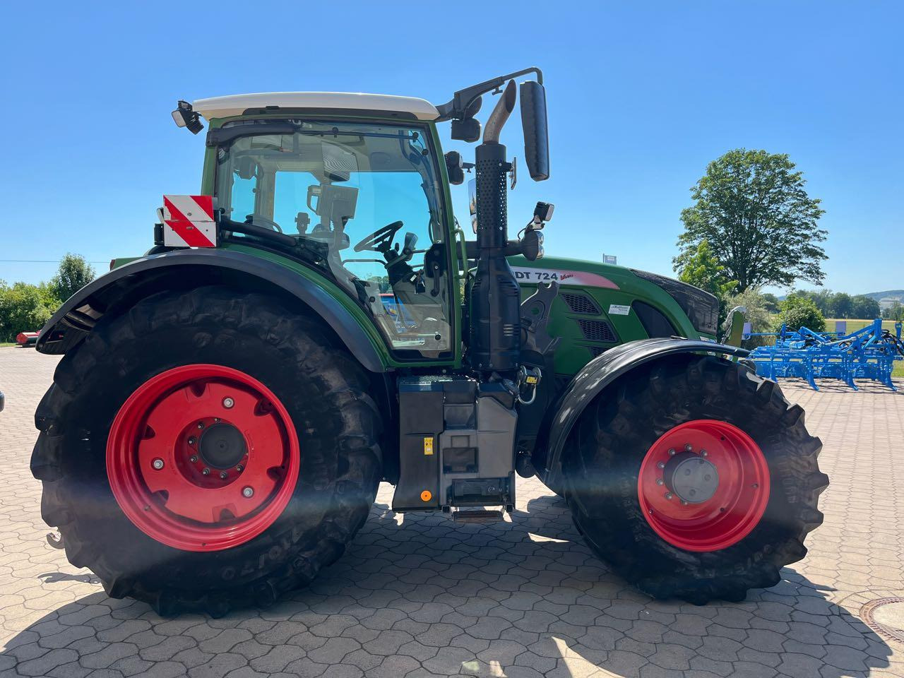 Fendt 724 Vario S4 - Tractor: foto 2 Fendt 724 Vario S4 - Tractor: foto 2