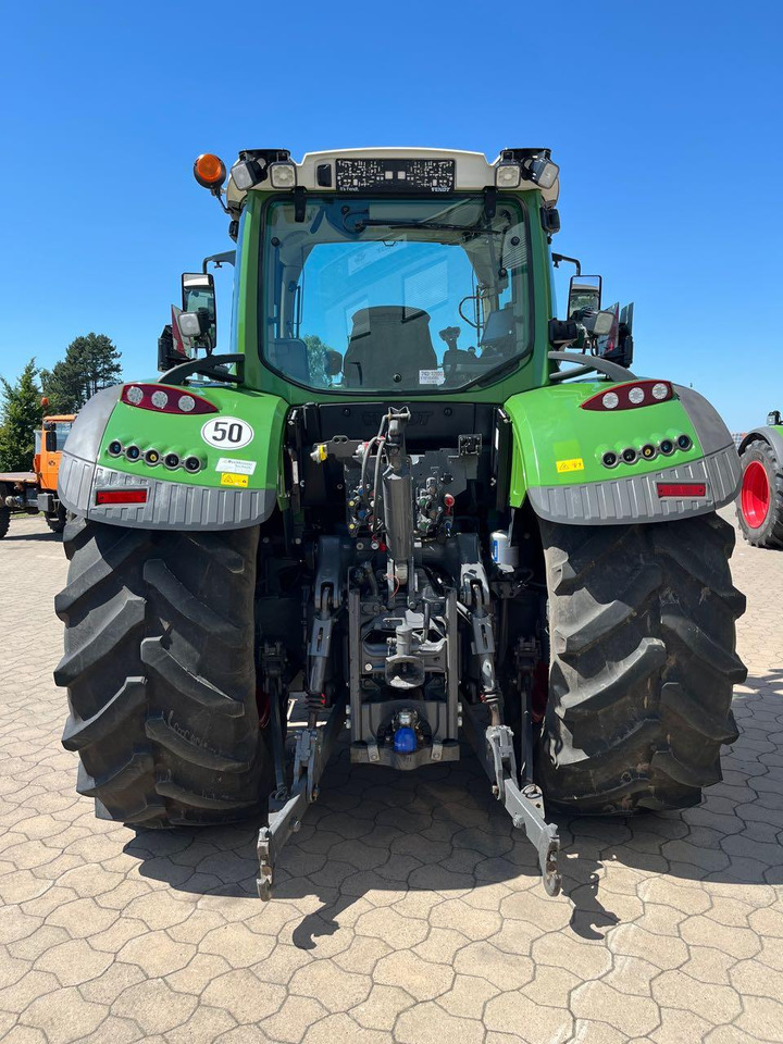 Fendt 724 Vario S4 - Tractor: foto 4 Fendt 724 Vario S4 - Tractor: foto 4
