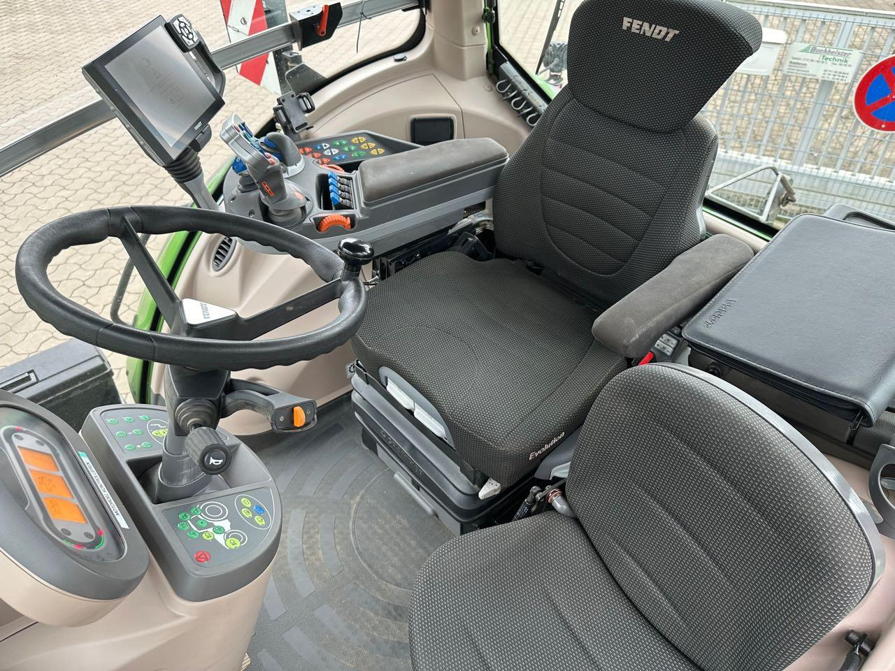 Tractor Fendt 828 S4 ProfiPlus: foto 10