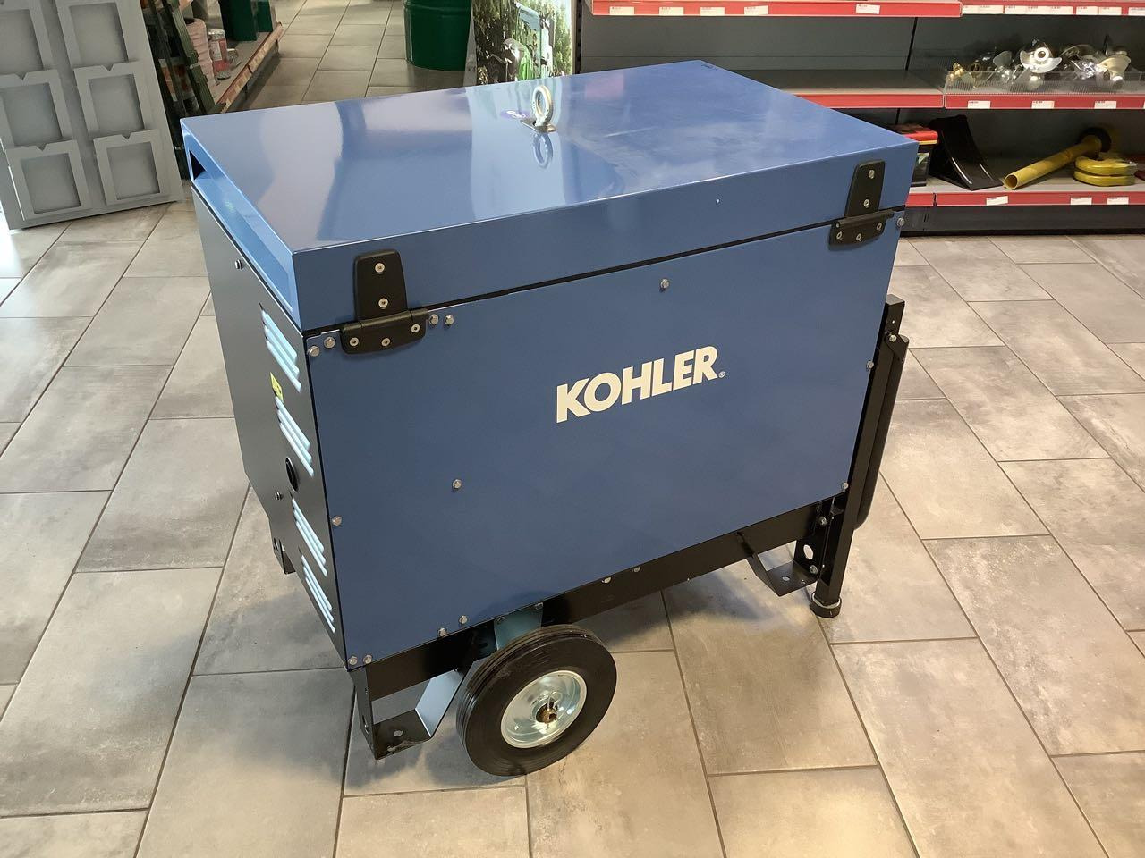Kohler 6500 TA Silence AVR C5 - Generador industriale: foto 3 Kohler 6500 TA Silence AVR C5 - Generador industriale: foto 3