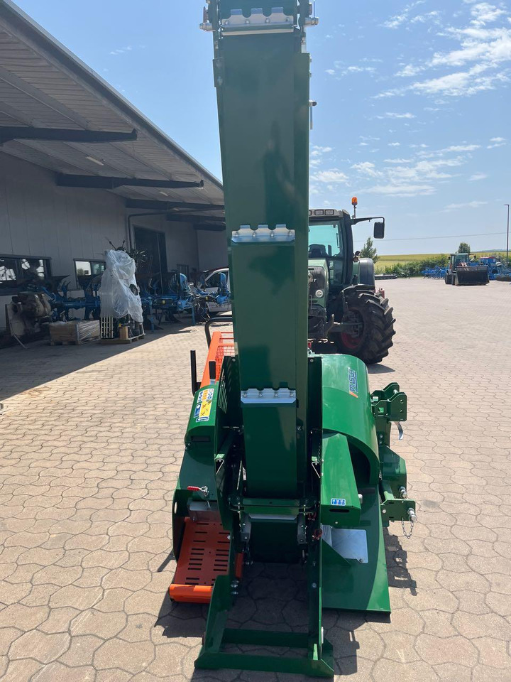 Posch EasyCut 700 ZE7,5+F4 - Astilladora de leña: foto 4 Posch EasyCut 700 ZE7,5+F4 - Astilladora de leña: foto 4