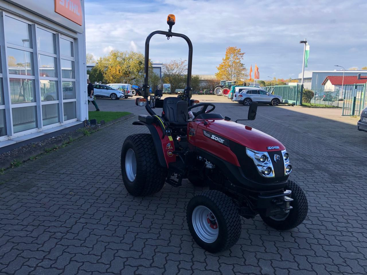 Solis 26 6+2 Tiger - Tractor: foto 3 Solis 26 6+2 Tiger - Tractor: foto 3