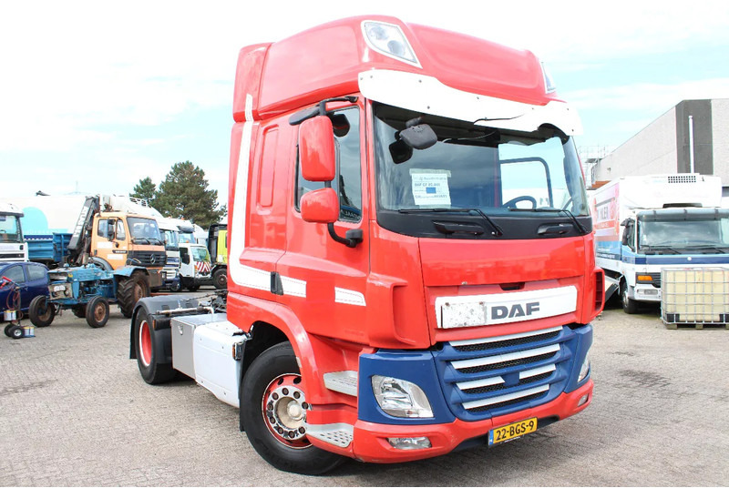 DAF CF 440 + EURO 6 + - Cabeza tractora: foto 3 DAF CF 440 + EURO 6 + - Cabeza tractora: foto 3