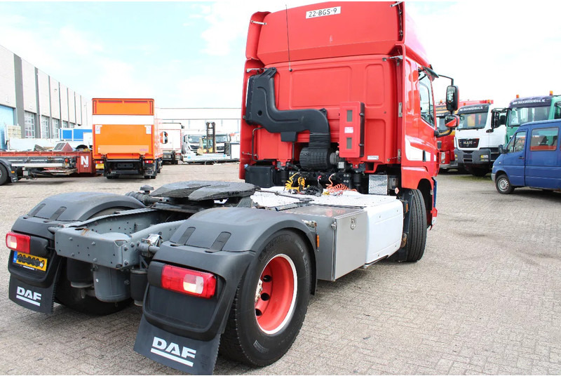 DAF CF 440 + EURO 6 + - Cabeza tractora: foto 5 DAF CF 440 + EURO 6 + - Cabeza tractora: foto 5