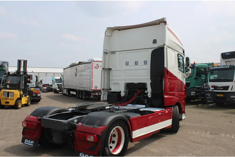 Cabeza tractora DAF XF 106.530 + euro 6 + spoiler + top truck (G314): foto 7