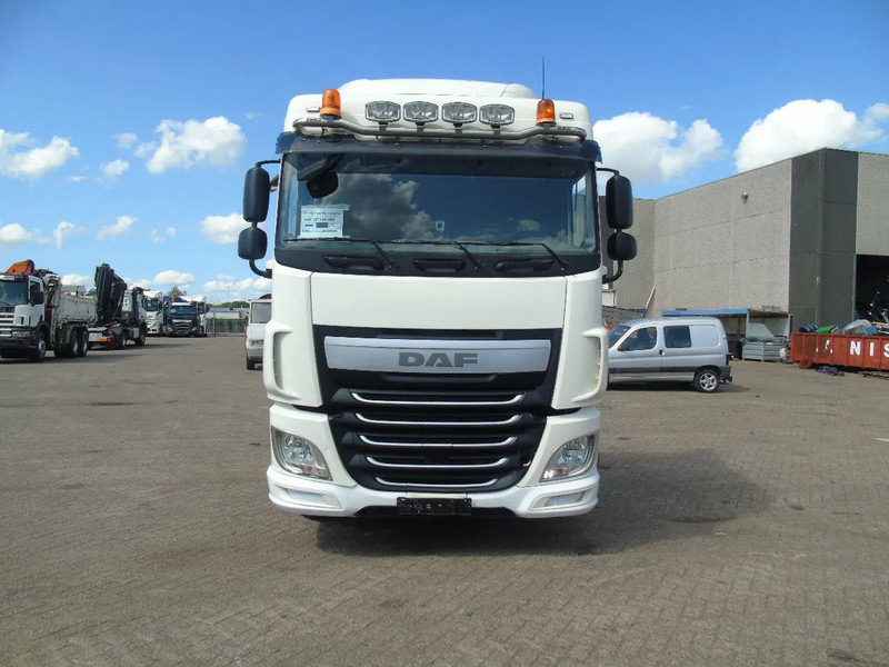 DAF XF 460 + 302KM + PTO + EURO 6 - Cabeza tractora: foto 5 DAF XF 460 + 302KM + PTO + EURO 6 - Cabeza tractora: foto 5