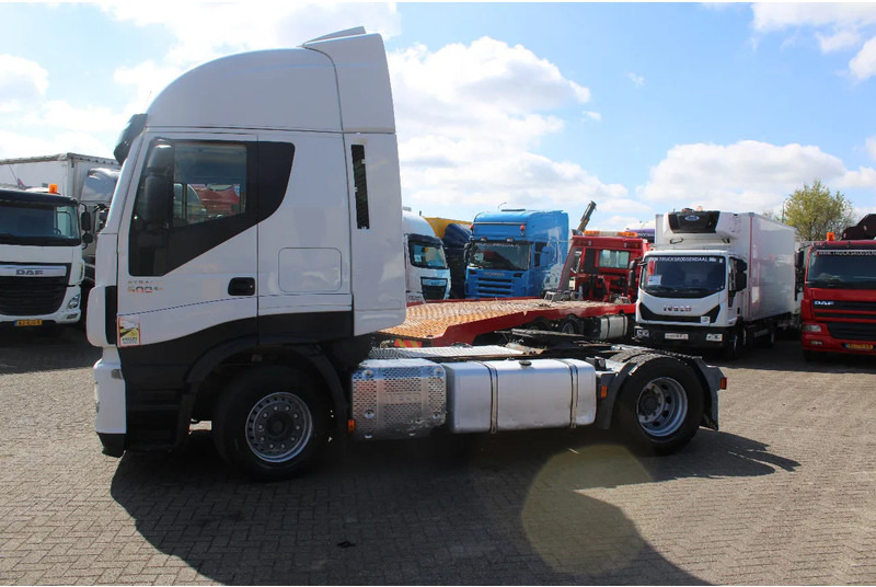 Iveco Stralis 500 + RETARDER + euro 6 - Cabeza tractora: foto 4 Iveco Stralis 500 + RETARDER + euro 6 - Cabeza tractora: foto 4
