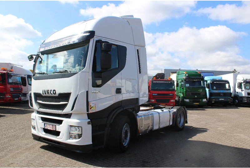 Iveco Stralis 500 + RETARDER + euro 6 - Cabeza tractora: foto 2 Iveco Stralis 500 + RETARDER + euro 6 - Cabeza tractora: foto 2