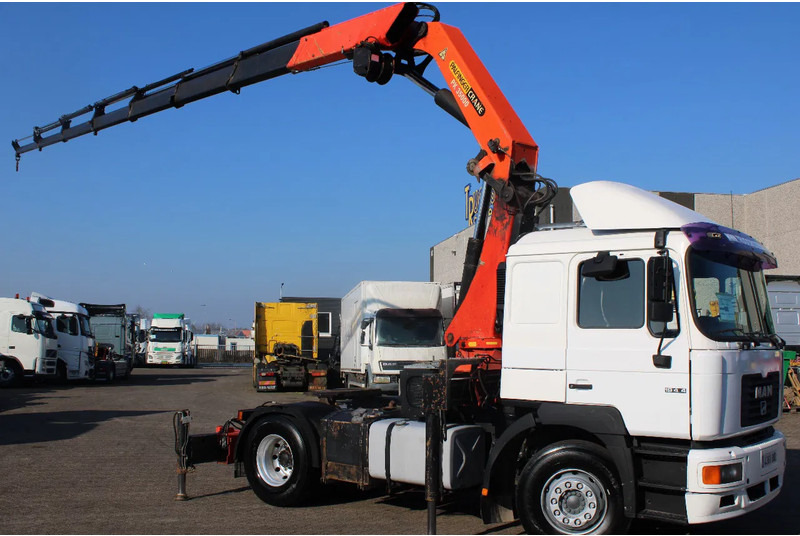 MAN 19.414 F2000 reserved !! + PALFINGER PK35000 F + EURO 2 + MANUAL - Cabeza tractora: foto 2 MAN 19.414 F2000 reserved !! + PALFINGER PK35000 F + EURO 2 + MANUAL - Cabeza tractora: foto 2