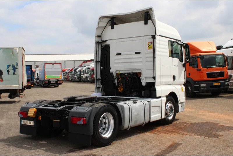 Cabeza tractora MAN TGX 18.480 + Euro 6 + Retarder + adr: foto 6