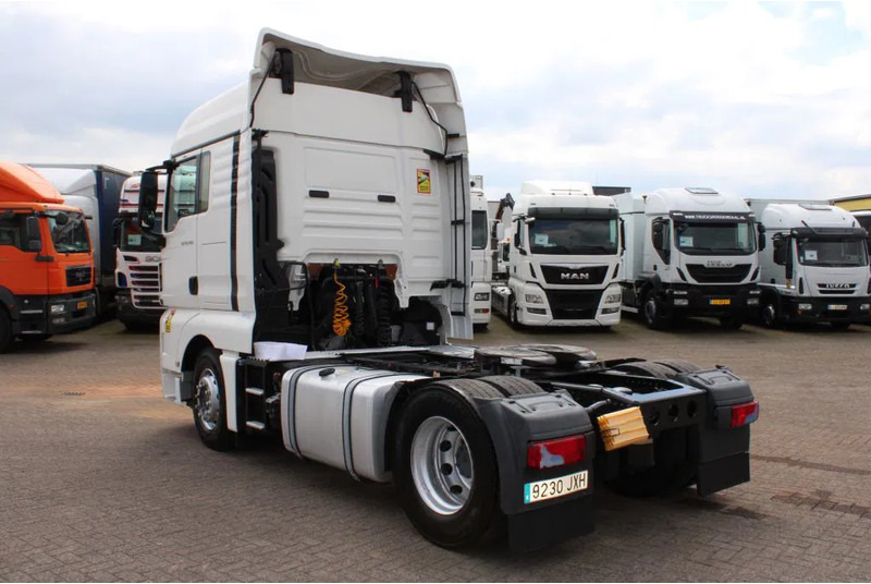 Cabeza tractora MAN TGX 18.480 + Euro 6 + Retarder + adr: foto 8