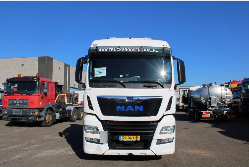 MAN TGX 19.420 + SPOILER - Cabeza tractora: foto 4 MAN TGX 19.420 + SPOILER - Cabeza tractora: foto 4