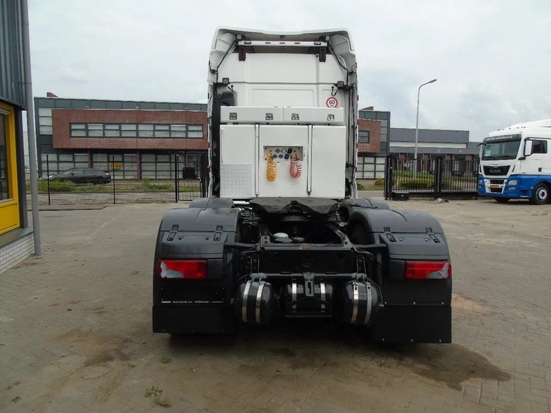 MAN TGX 26.480 + 6x2 + retarder + euro 6 - Cabeza tractora: foto 5 MAN TGX 26.480 + 6x2 + retarder + euro 6 - Cabeza tractora: foto 5