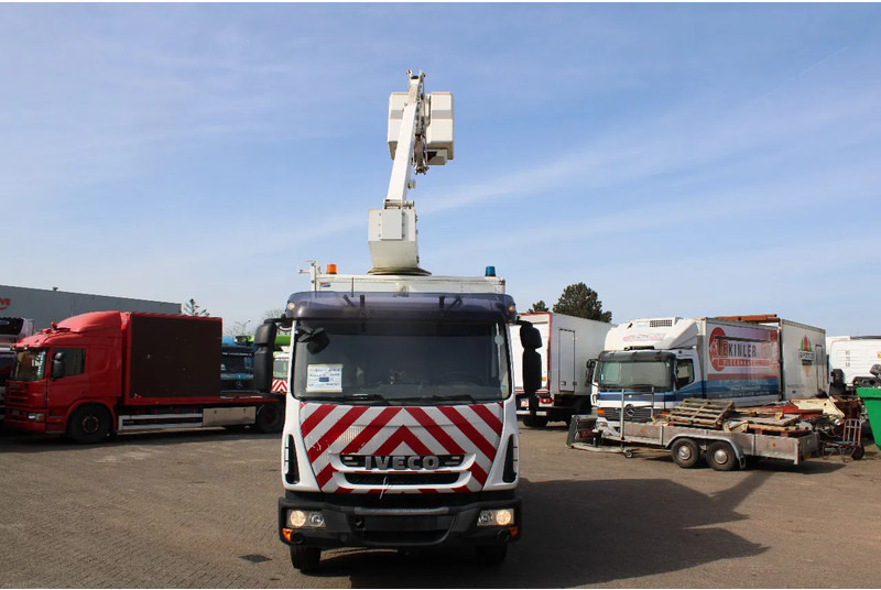 Camión Iveco Eurocargo 120EL18 + COMET + EURO 5: foto 7