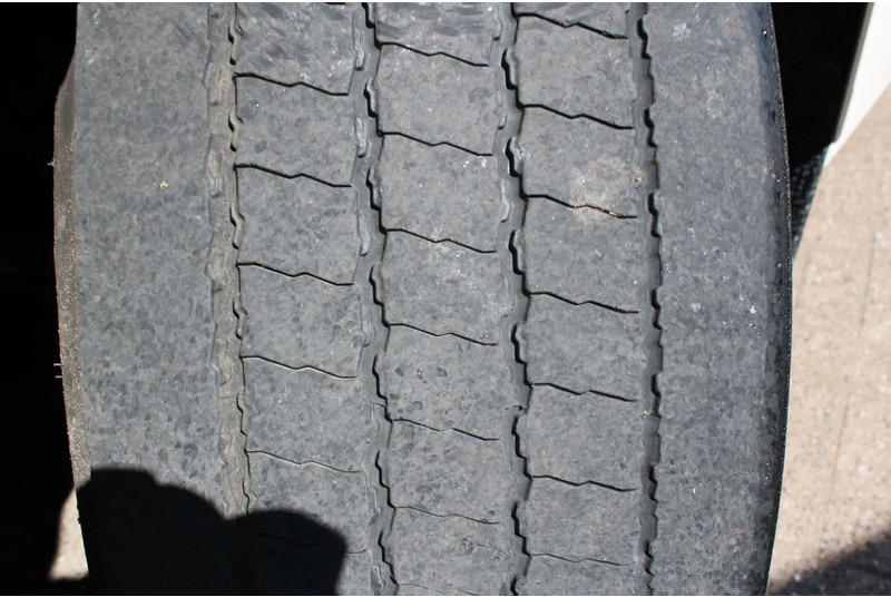 Camión lona DAF CF 330 + EURO 6 + 6X2 STEERING: foto 18 Camión lona DAF CF 330 + EURO 6 + 6X2 STEERING: foto 18