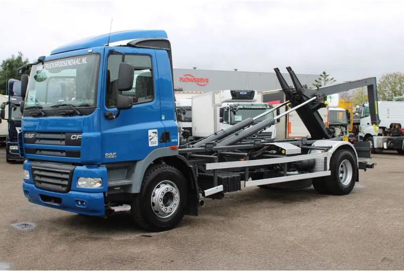 DAF CF 85.410 + EURO 5 - Camión multibasculante: foto 2 DAF CF 85.410 + EURO 5 - Camión multibasculante: foto 2