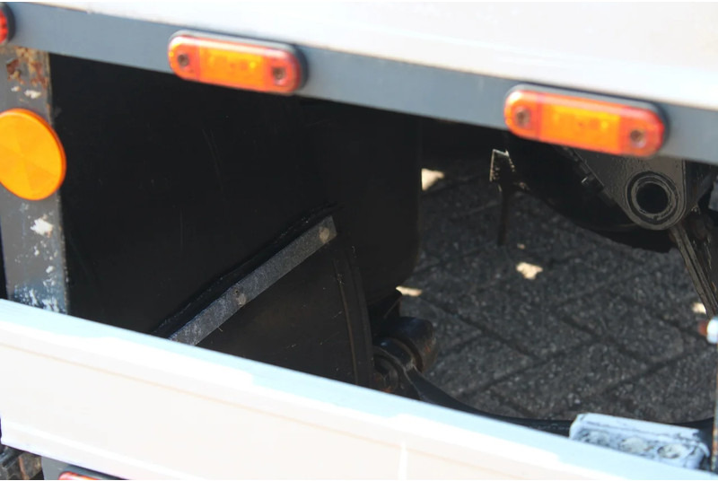 Camión multibasculante Iveco Eurocargo 100e18 +EURO 5 + HOOK SYSTEM: foto 17