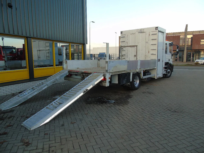 Iveco Eurocargo 120E18 + MANUAL + EURO 5 - Camión portavehículos: foto 3 Iveco Eurocargo 120E18 + MANUAL + EURO 5 - Camión portavehículos: foto 3