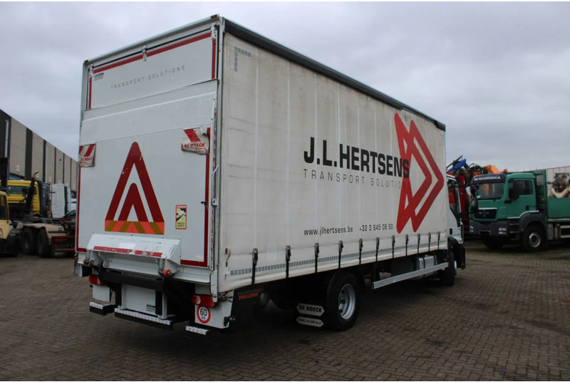 Iveco Eurocargo 120E21 + euro 6 + lift + closed/curtain - Camión lona: foto 4 Iveco Eurocargo 120E21 + euro 6 + lift + closed/curtain - Camión lona: foto 4