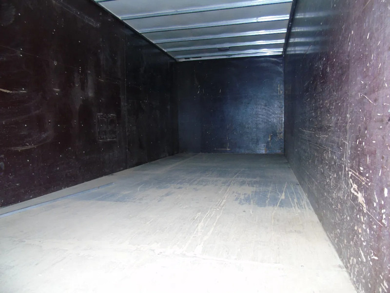 Iveco Eurocargo 120E22 + EURO 5 + 5.80 METER BOX - Camión caja cerrada: foto 5 Iveco Eurocargo 120E22 + EURO 5 + 5.80 METER BOX - Camión caja cerrada: foto 5