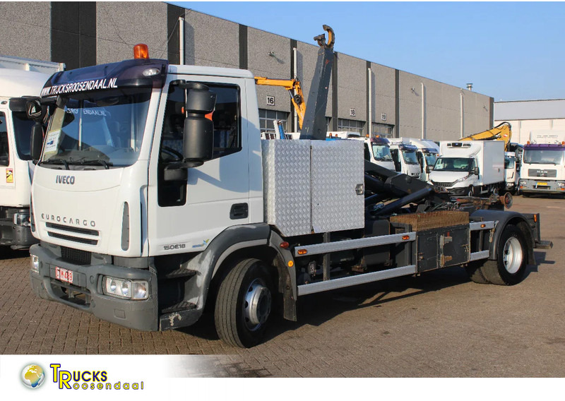 Iveco Eurocargo 150E18 + manual + 3p - Camión multibasculante: foto 1 Iveco Eurocargo 150E18 + manual + 3p - Camión multibasculante: foto 1