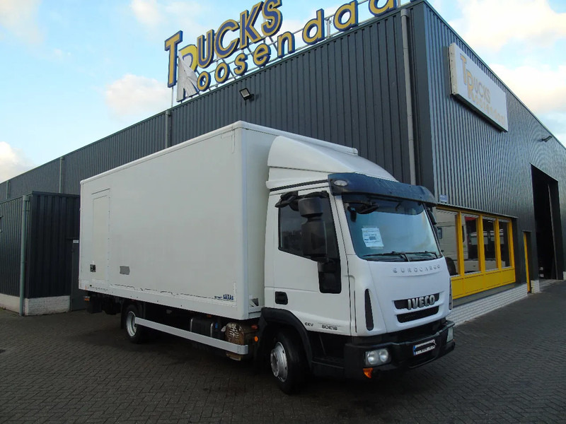 Iveco Eurocargo 80E18 + 3 SEATS - Camión caja cerrada: foto 5 Iveco Eurocargo 80E18 + 3 SEATS - Camión caja cerrada: foto 5