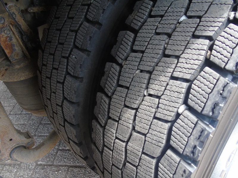 Camión frigorífico Iveco Stralis 360 + THERMO KING T600R + EURO 6 + 3T LIFT: foto 20