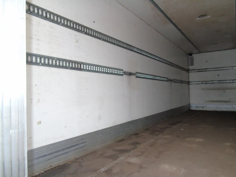 MAN TGM 12.250 + EURO 6 - Camión caja cerrada: foto 5 MAN TGM 12.250 + EURO 6 - Camión caja cerrada: foto 5