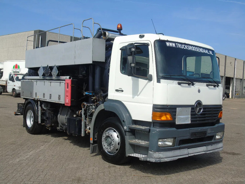 Mercedes-Benz Atego 1923 + 8.800 liter INOX + complete pump/tipper/functional + EURO 2 - Limpieza de alcantarillado: foto 4 Mercedes-Benz Atego 1923 + 8.800 liter INOX + complete pump/tipper/functional + EURO 2 - Limpieza de alcantarillado: foto 4