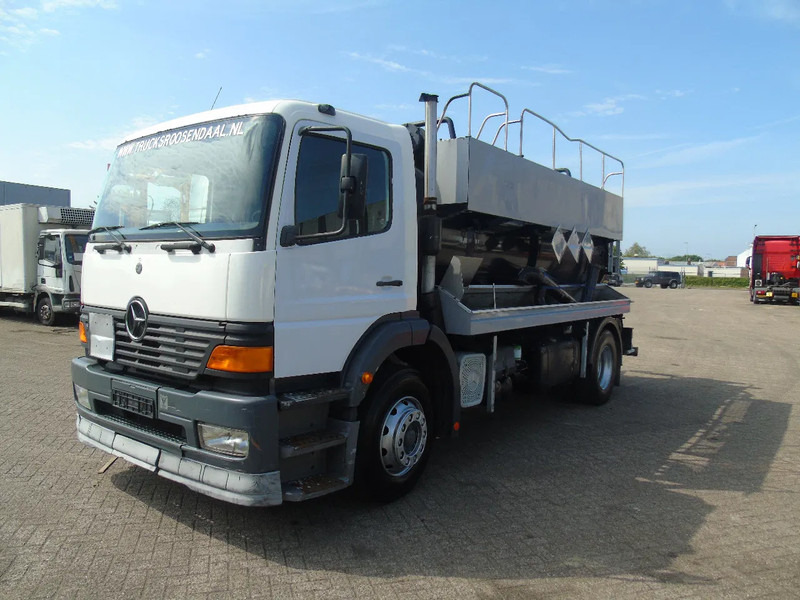 Mercedes-Benz Atego 1923 + 8.800 liter INOX + complete pump/tipper/functional + EURO 2 - Limpieza de alcantarillado: foto 3 Mercedes-Benz Atego 1923 + 8.800 liter INOX + complete pump/tipper/functional + EURO 2 - Limpieza de alcantarillado: foto 3