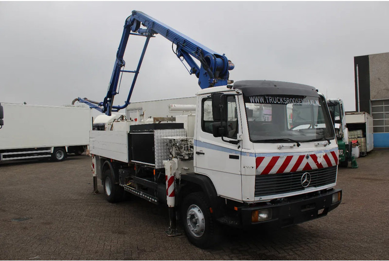Mercedes-Benz Ecoliner 1320 + 15 meter pomp concrete + manual + EURO 0 - Camión bomba de hormigón: foto 2 Mercedes-Benz Ecoliner 1320 + 15 meter pomp concrete + manual + EURO 0 - Camión bomba de hormigón: foto 2