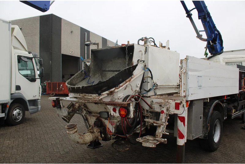 Mercedes-Benz Ecoliner 1320 + 15 meter pomp concrete + manual + EURO 0 - Camión bomba de hormigón: foto 4 Mercedes-Benz Ecoliner 1320 + 15 meter pomp concrete + manual + EURO 0 - Camión bomba de hormigón: foto 4