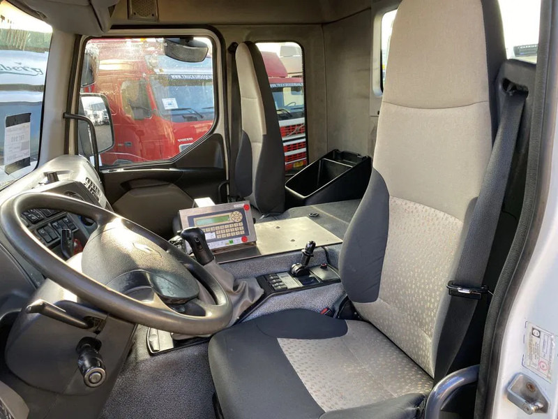 Renault Premium 410 DXI + Hook system + 6x4 - Camión multibasculante: foto 4 Renault Premium 410 DXI + Hook system + 6x4 - Camión multibasculante: foto 4