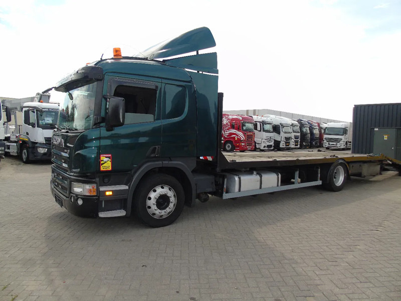 Scania P 270 + manual + hydrolic ramps + WINCH - Camión portavehículos: foto 2 Scania P 270 + manual + hydrolic ramps + WINCH - Camión portavehículos: foto 2
