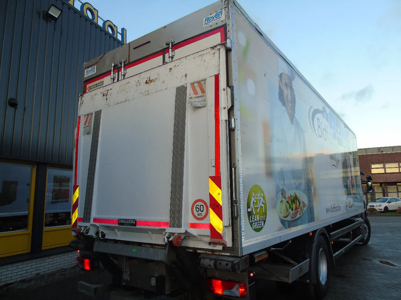 Scania P 310 + EURO 5 + LIFT + 19T - Camión caja cerrada: foto 5 Scania P 310 + EURO 5 + LIFT + 19T - Camión caja cerrada: foto 5