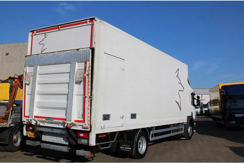 Scania P250 + lift + euro 6 - Camión caja cerrada: foto 4 Scania P250 + lift + euro 6 - Camión caja cerrada: foto 4