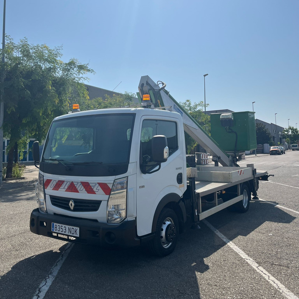 Renault Maxity - Camión: foto 1 Renault Maxity - Camión: foto 1