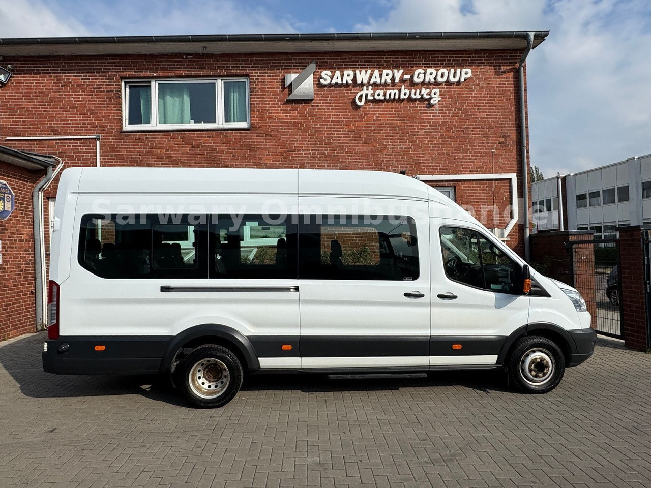 Ford Transit*18 Sitze*Klima*EURO 6*Webasto*Sprinter* - Minibús, Furgoneta de pasajeros: foto 4 Ford Transit*18 Sitze*Klima*EURO 6*Webasto*Sprinter* - Minibús, Furgoneta de pasajeros: foto 4