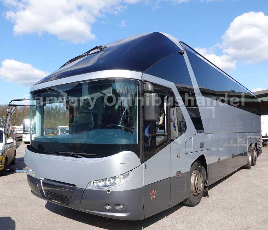 Neoplan Starliner C *N 5217*SHD*55-Sitze*Cityliner*EEV* - Autocar: foto 2 Neoplan Starliner C *N 5217*SHD*55-Sitze*Cityliner*EEV* - Autocar: foto 2