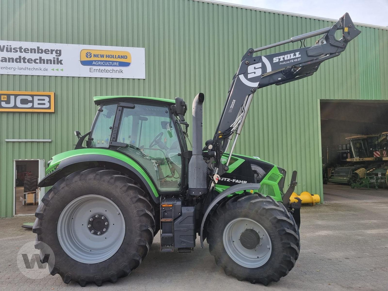 Deutz-Fahr Agrotron 6145.4 - Tractor: foto 3 Deutz-Fahr Agrotron 6145.4 - Tractor: foto 3