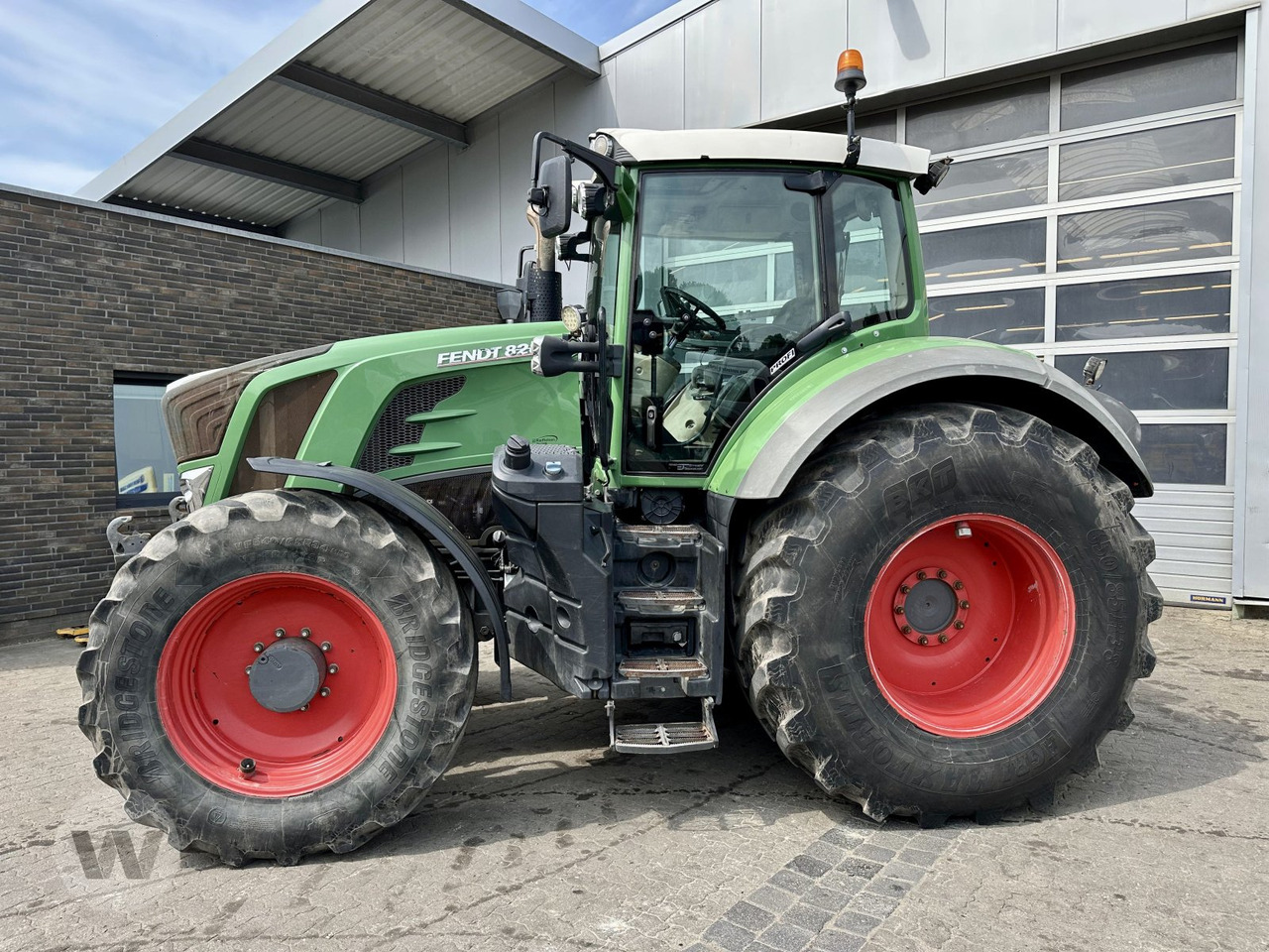 Tractor Fendt 828 Vario Profi: foto 9