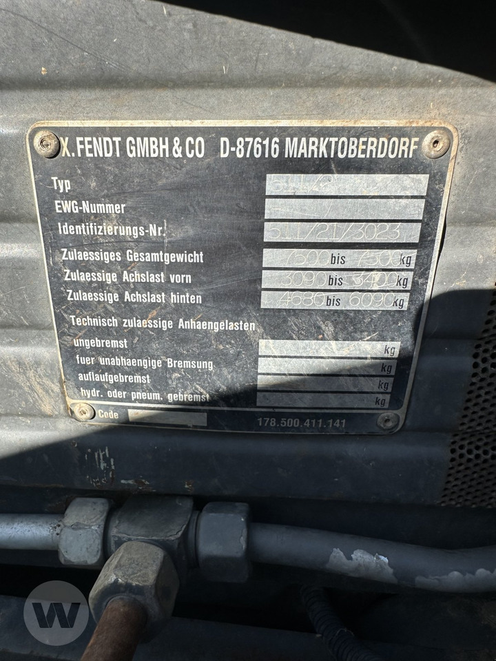 Fendt Favorit 511 C - Tractor: foto 2 Fendt Favorit 511 C - Tractor: foto 2