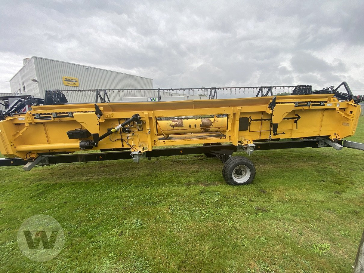 New Holland 760 CG VARIFEED - Cabezal de grano: foto 4 New Holland 760 CG VARIFEED - Cabezal de grano: foto 4