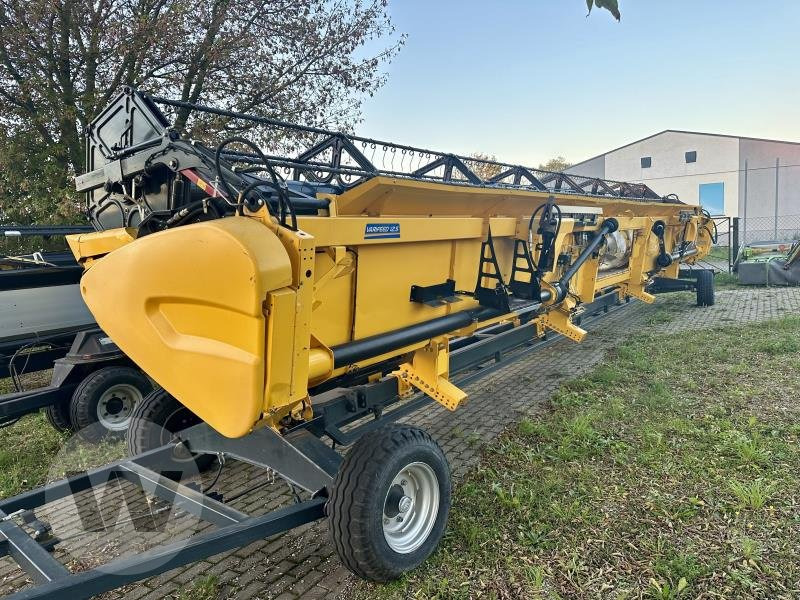 New Holland Schneidwerk 40 GHVF - Cabezal de grano: foto 3 New Holland Schneidwerk 40 GHVF - Cabezal de grano: foto 3