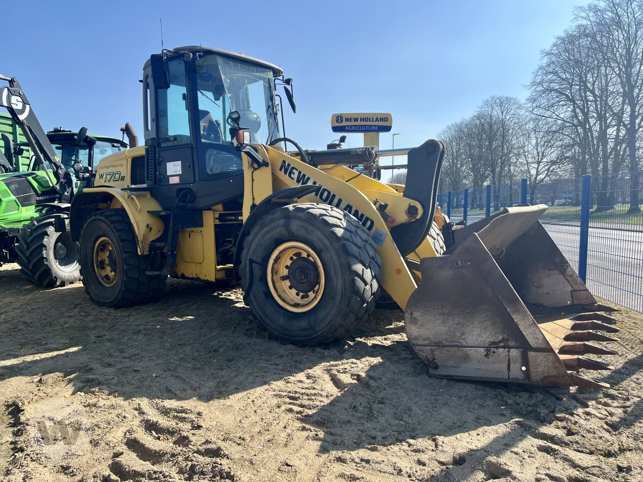 New Holland W 170 B - Cargadora de ruedas: foto 1 New Holland W 170 B - Cargadora de ruedas: foto 1