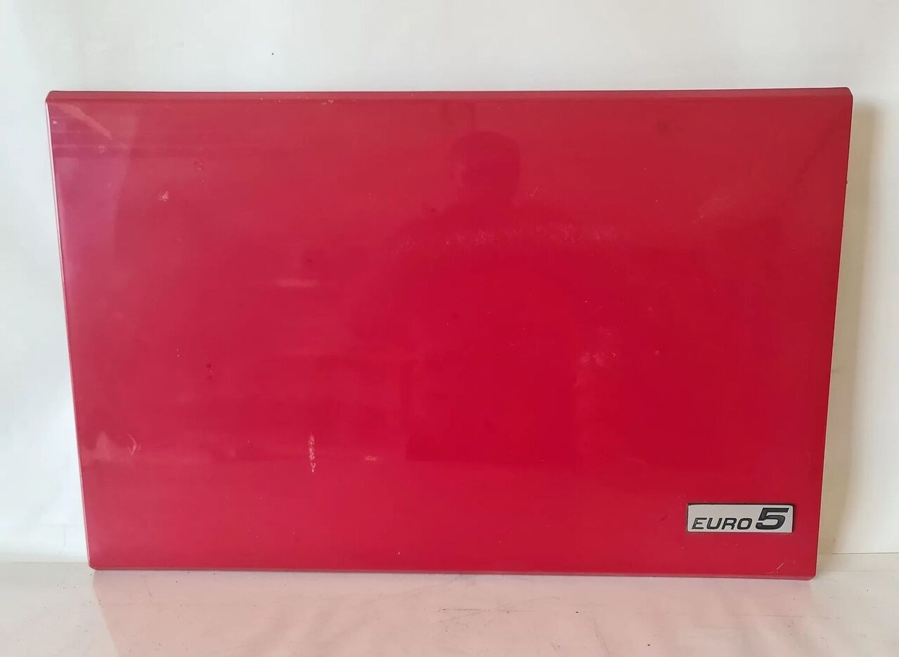 Carrocería y exterior para Camión DAF Klapka drzwiczki schowka prawe DAF XF 105 truck: foto 1