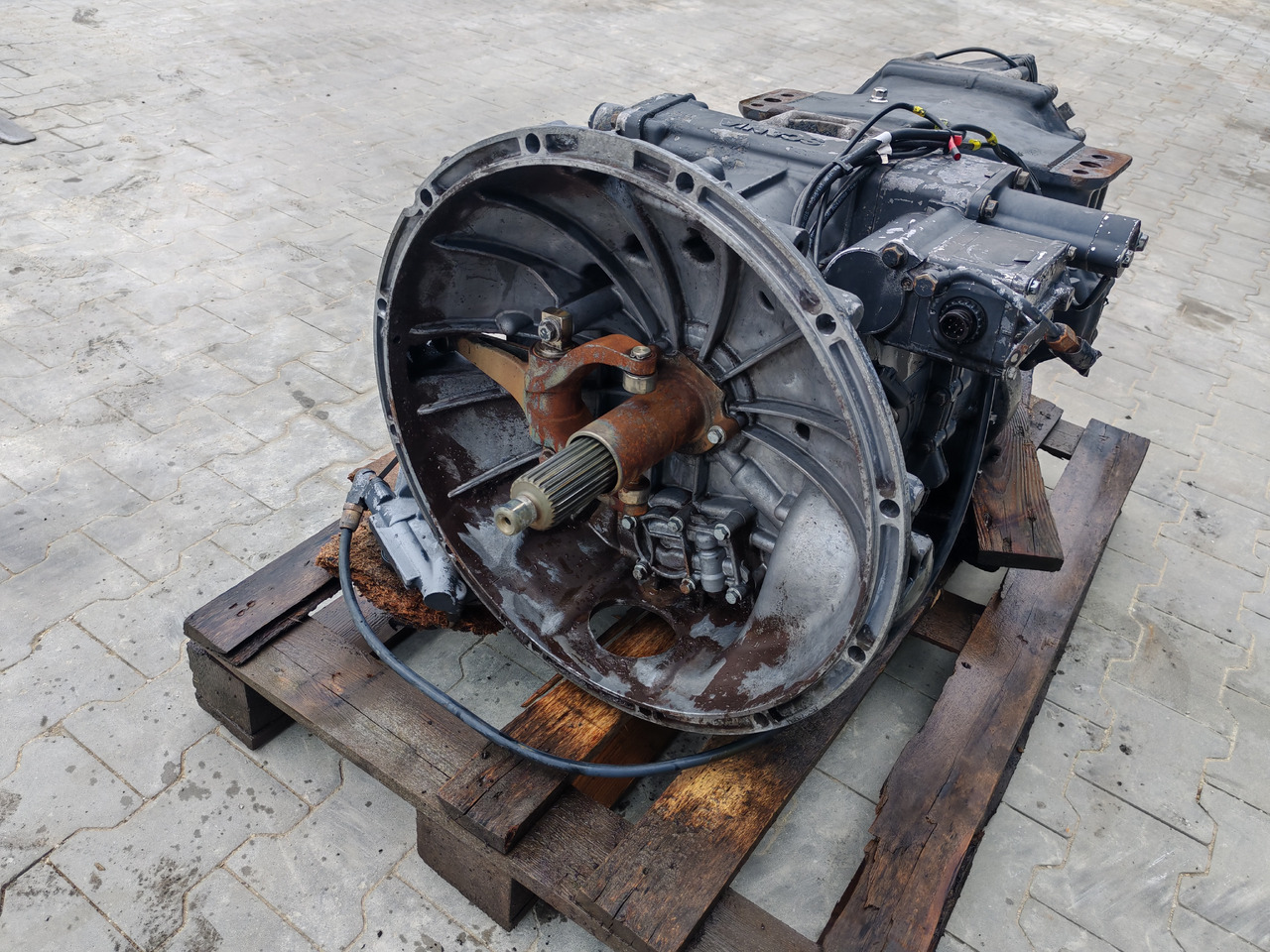 SCANIA GEARBOX / GRS0905 / COMPLETE / WORLDWIDE DELIVERY - Caja de cambios: foto 3 SCANIA GEARBOX / GRS0905 / COMPLETE / WORLDWIDE DELIVERY - Caja de cambios: foto 3